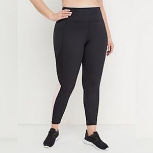 NWT Livi Active by Lane Bryant Sculpting Leggings Size 22/24